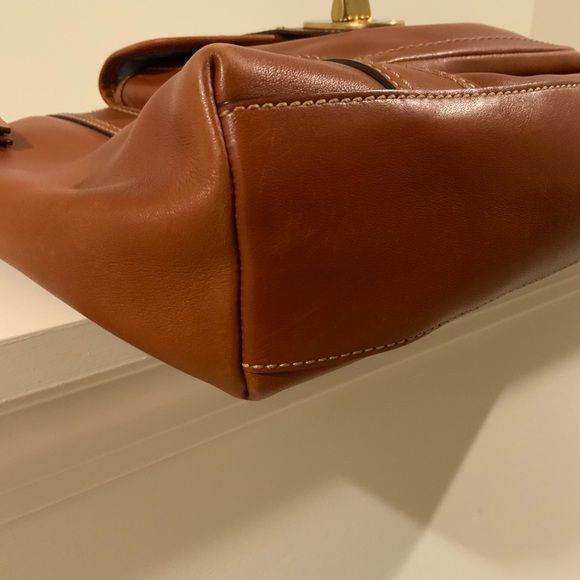 Coach GiGi #F12888 Vintage Coach Shoulder bag in Excellent Condition - Picture 12 of 16